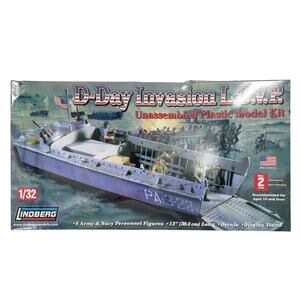 D Day Invasion LCVP Model Kit Lindberg Army Navy 12 Inches Landing Craft Vehicle
